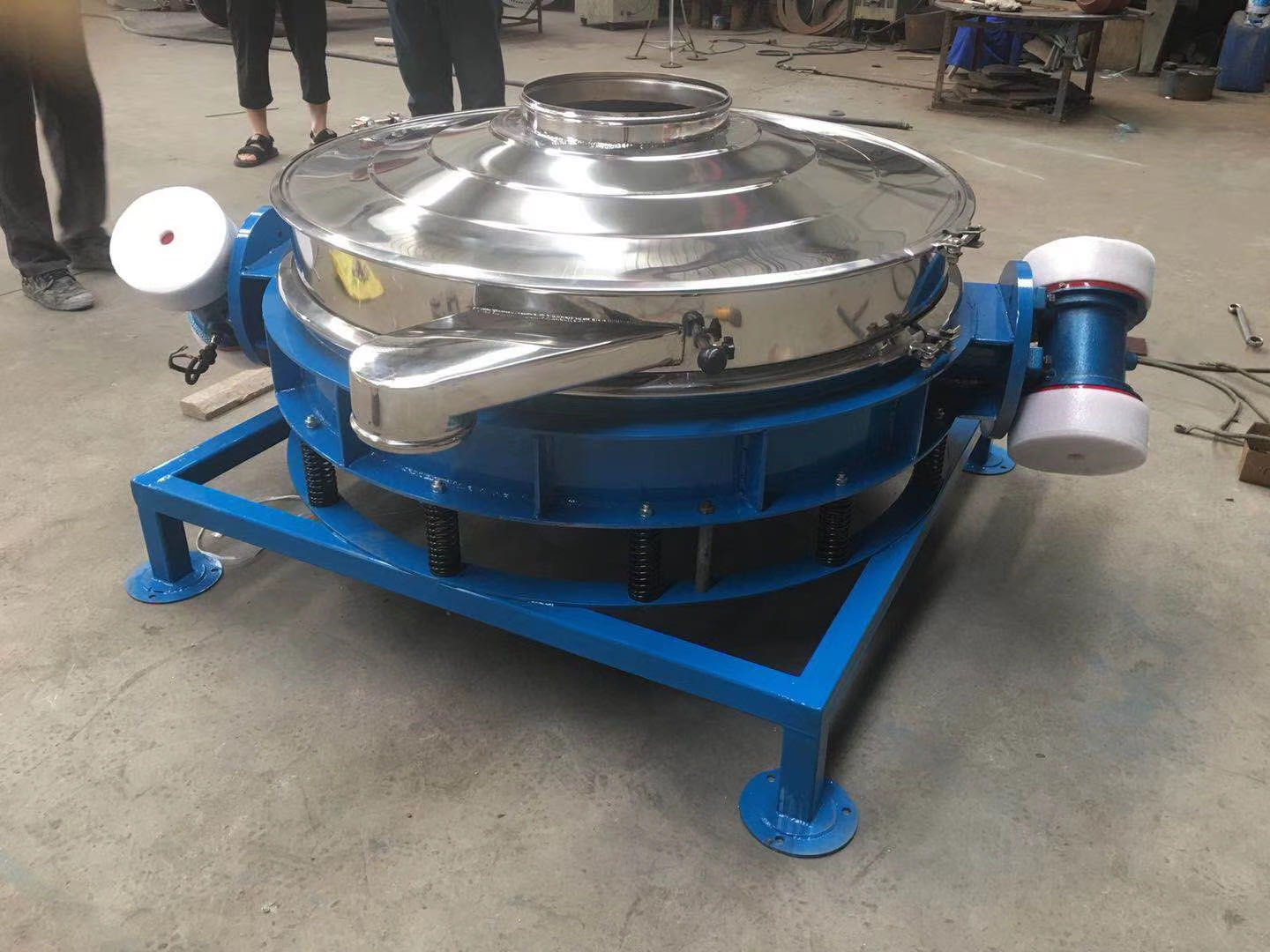 直排篩篩網(wǎng)如何換新？